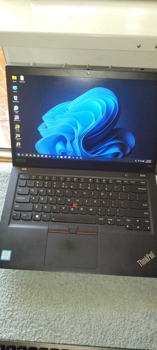 Laptop Thinkpad Lenovo T490S