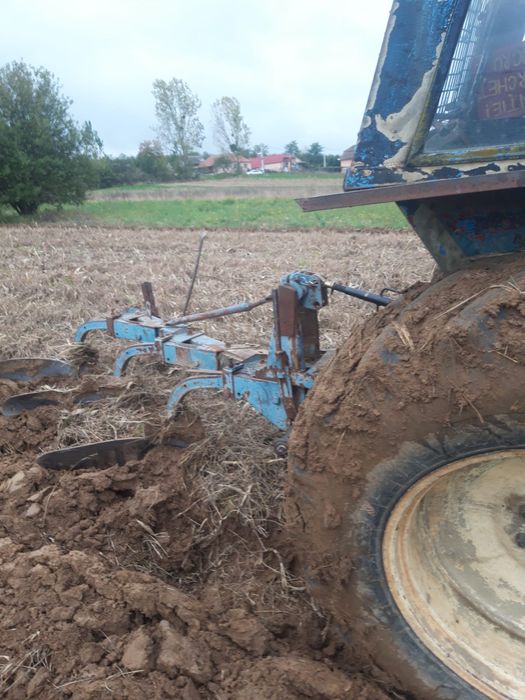 Schimb sau Vand tractor Zetor 120 cai putere 4x4