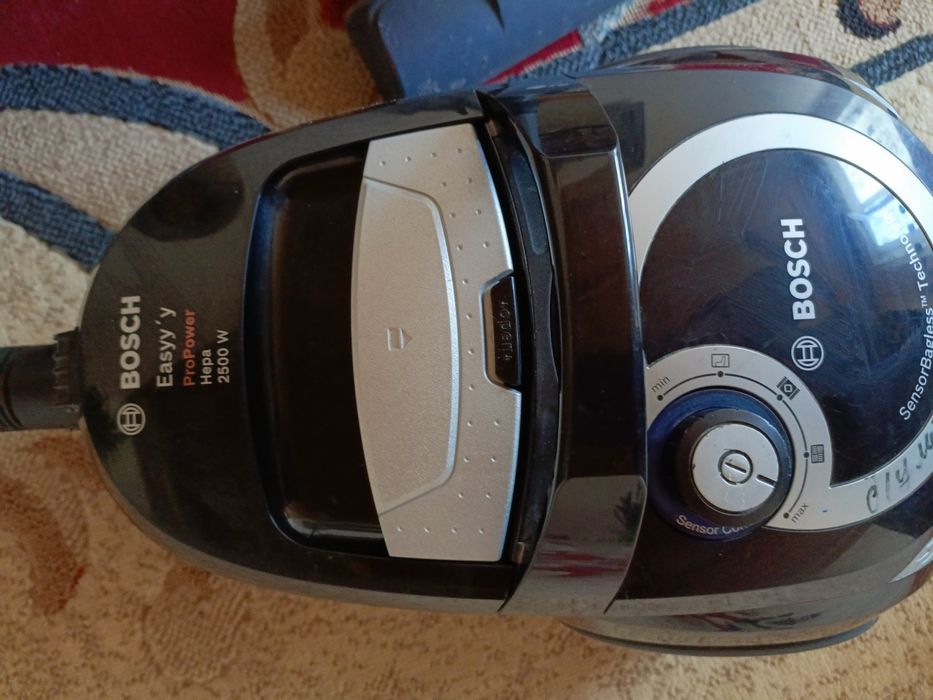 Пылесос продам Bosch