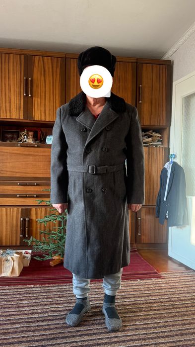 Новое мужское пальто