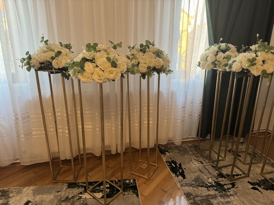 Set decor nunta - stalpisori nunta si manechin mireasa