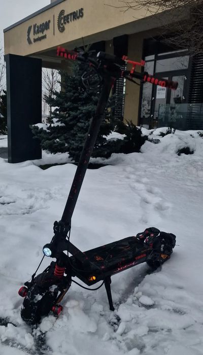 Trotineta electrică Kulirin G2 Master Custom