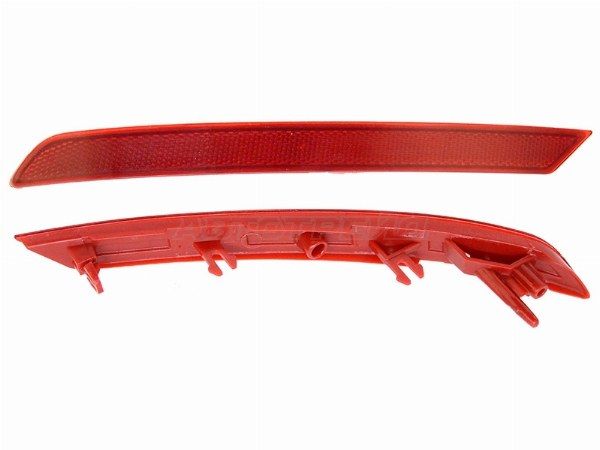 Отражатель в задний бампер  LH Kia Rio x-line