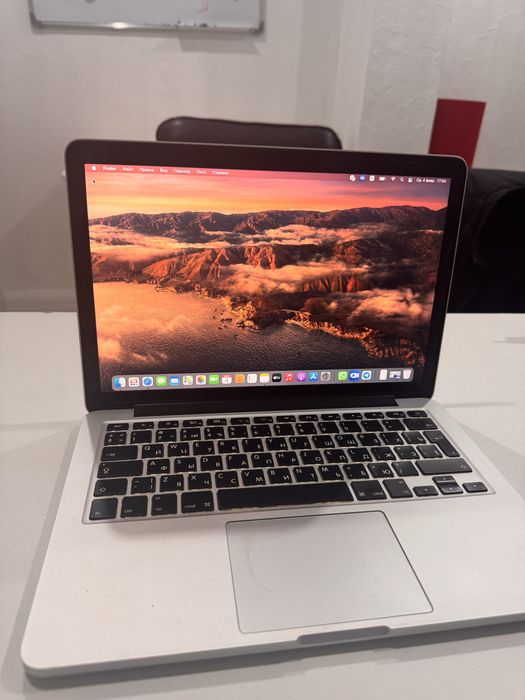 Срочно продам мак бук про