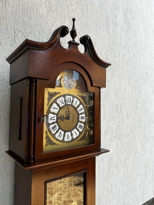 Ceas podea cu trei greutati !