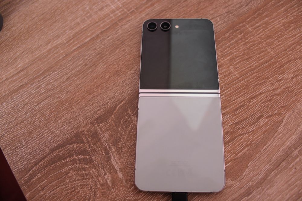 Samsung Galaxy Z Flip 5