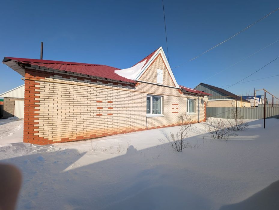 Продам дом в мкр Кендала