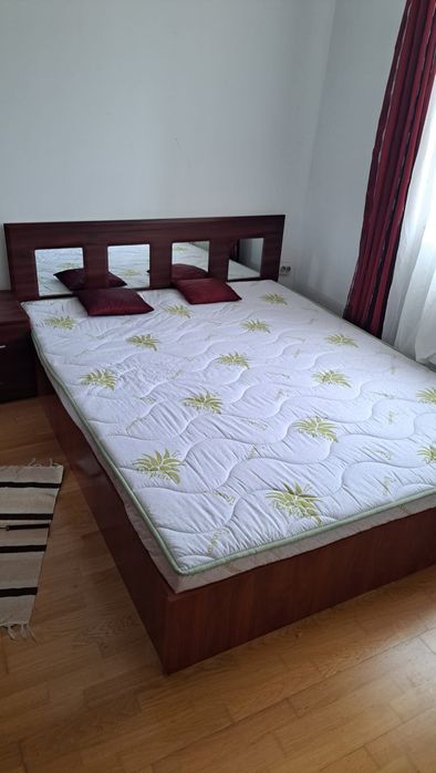 Inchiriez apartament