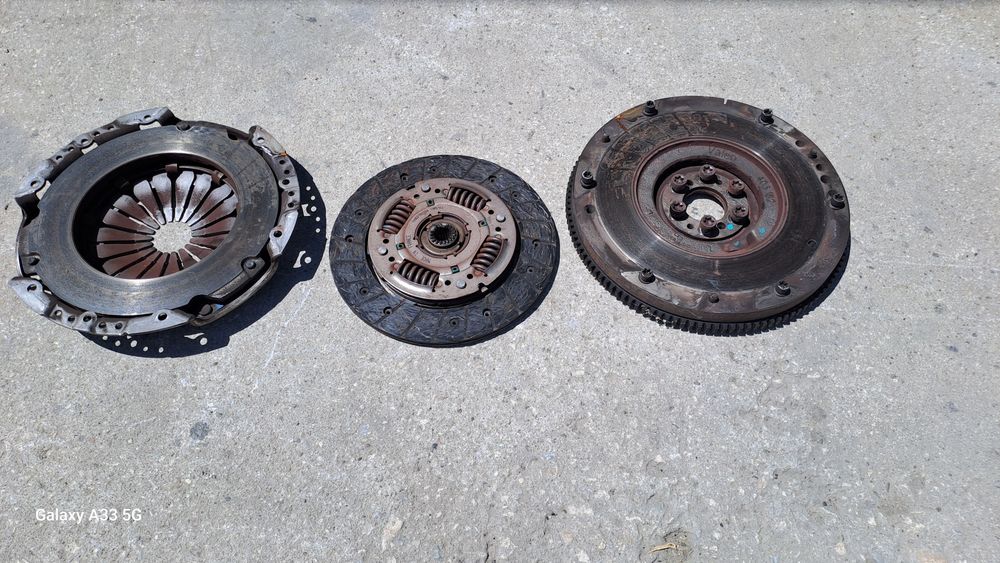 Маховик+съединител к-т FIAT GRANDE PUNTO 1.4I 2009-