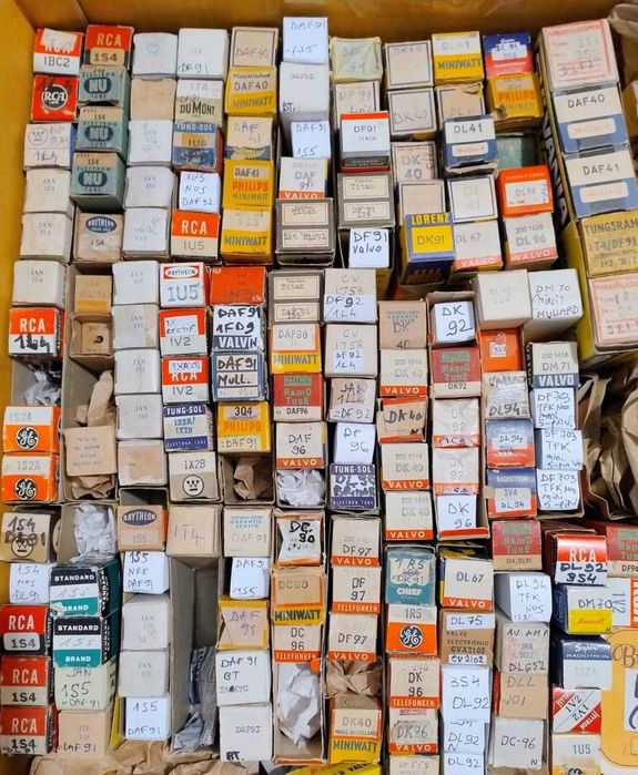 Lampi seria E, EC, ECC, ECL, EF, ECH, EBF, EL, etc, pt audio sau radio