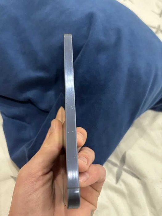 Samsung A55 с разбитой задней крышкой