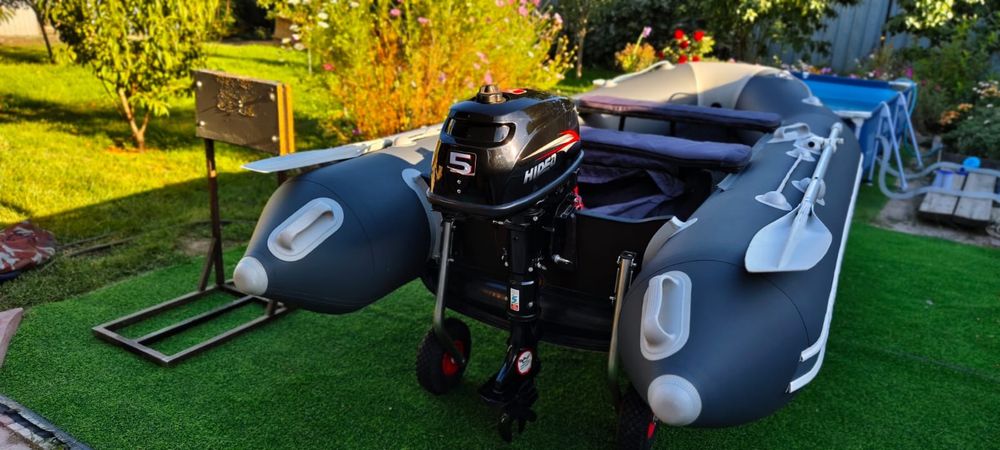 Лодка АКВА 3200, доп