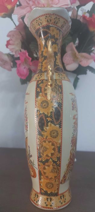 Vază stil oriental