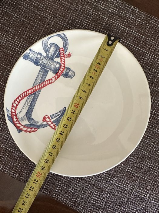 Тарелки 6 штук новые