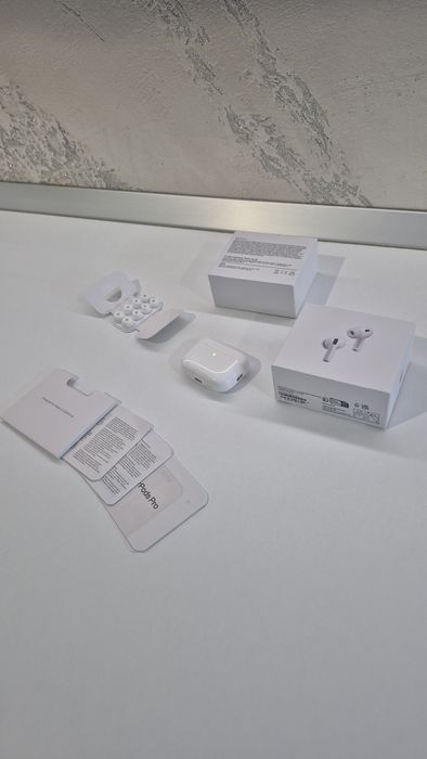 Airpods   Pro  3