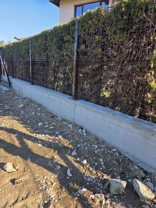 Цялостно изграждане на огради фундамет,метални пана или мрежа