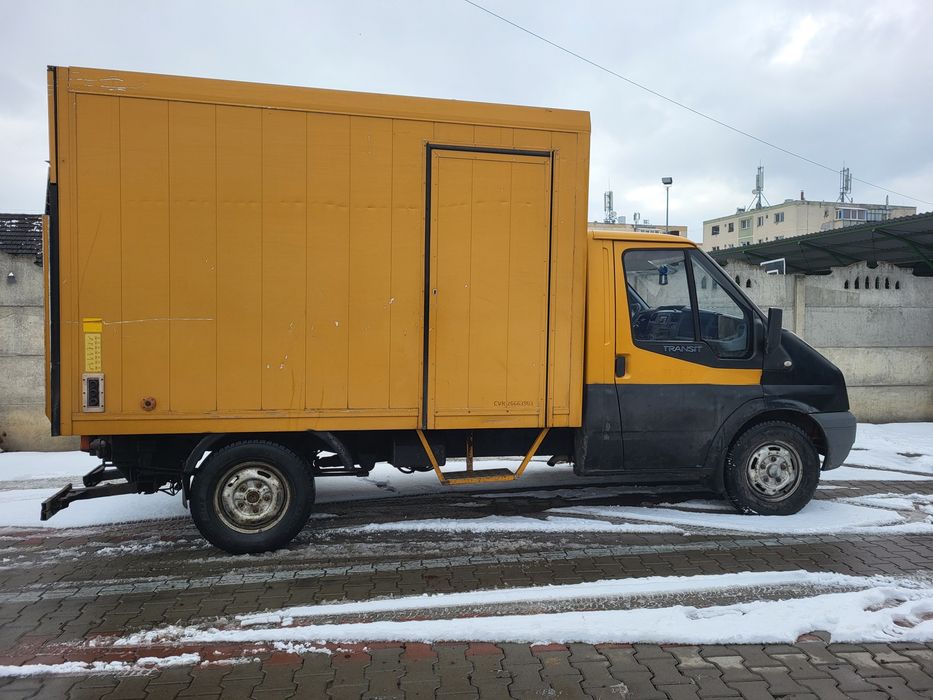Ford transit  cu  cub si lift