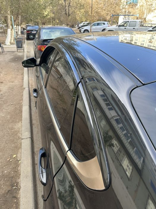 Продам ветровики 6 шт на грандеур IG