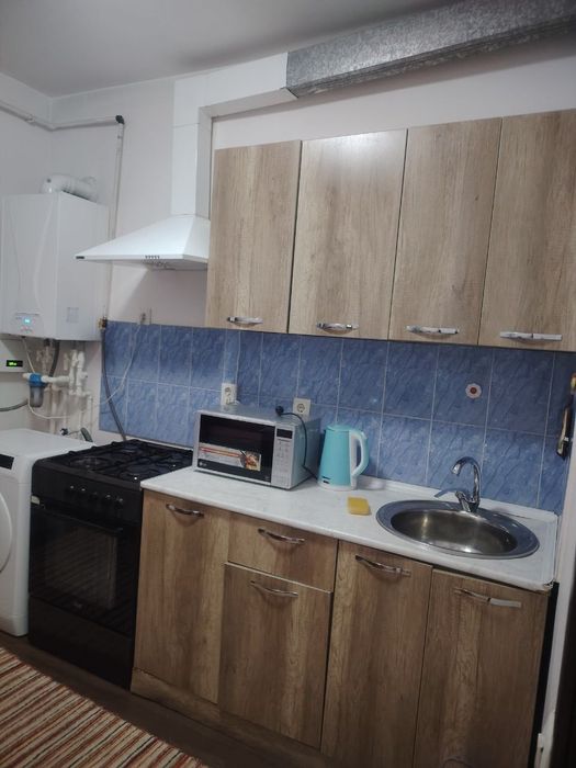 Срочна без маклер аренда/ижара 2 кв Янги хаёт 5А  Метро 200м