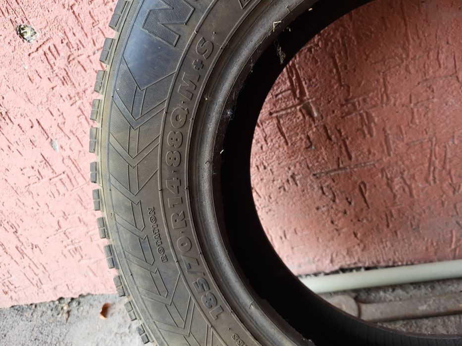 Резина  135/70  R14