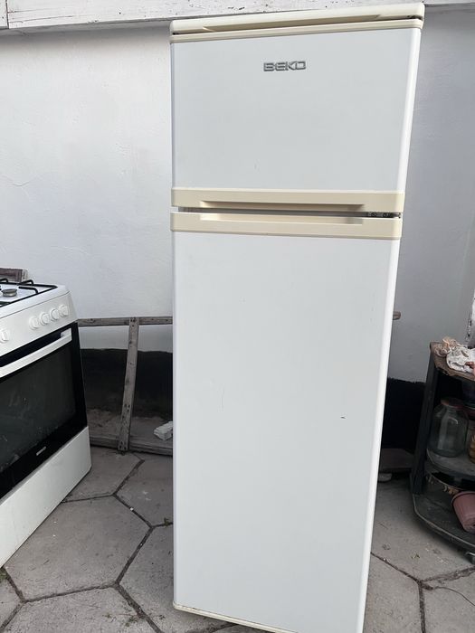 Холодильник и газ