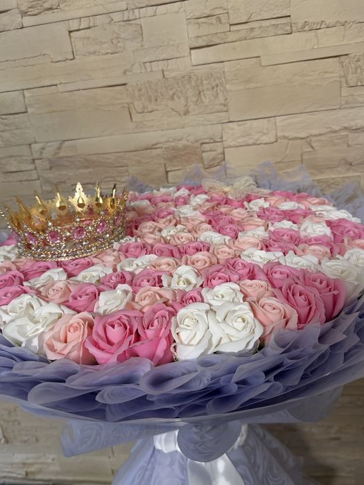 Buchet de trandafiri din sapun PE STOC !