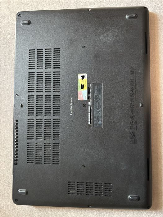 Dell Latitude 5490 i7-8650U / 16GB RAM / 256GB SSD