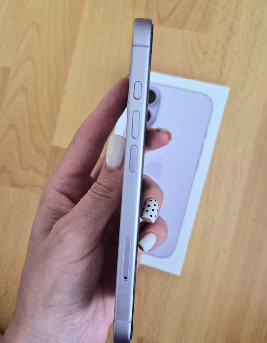 Iphone 17 256GB Lavender Гаранция