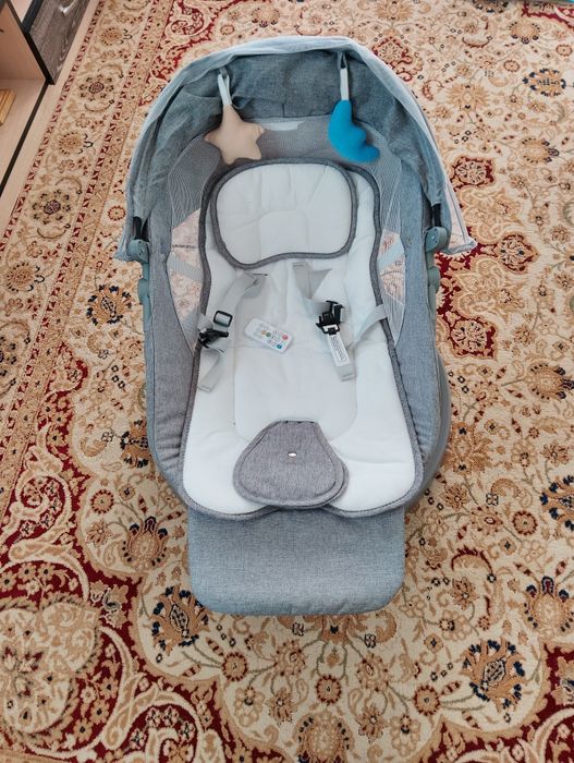 Продам срочно шезлонг