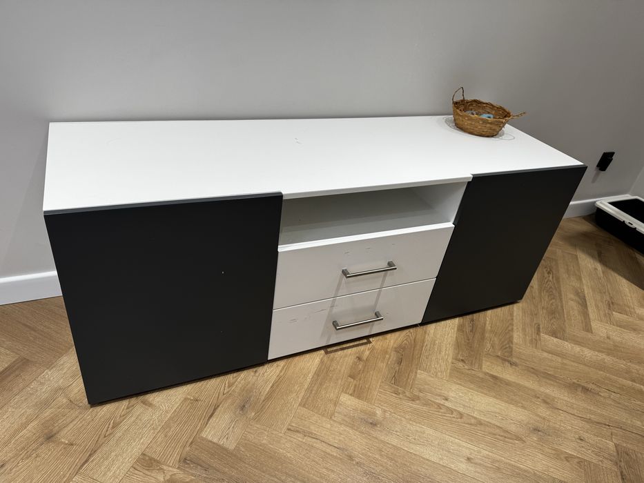 Шкаф под телевизор