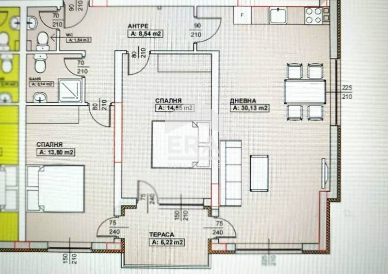 Тристаен апартамент в луксозна бутикова сграда