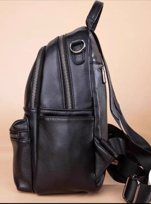 Кожаный женский РЮКЗАК.