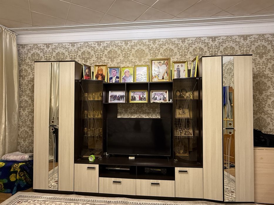 Продам стенку в идеальном состоянии