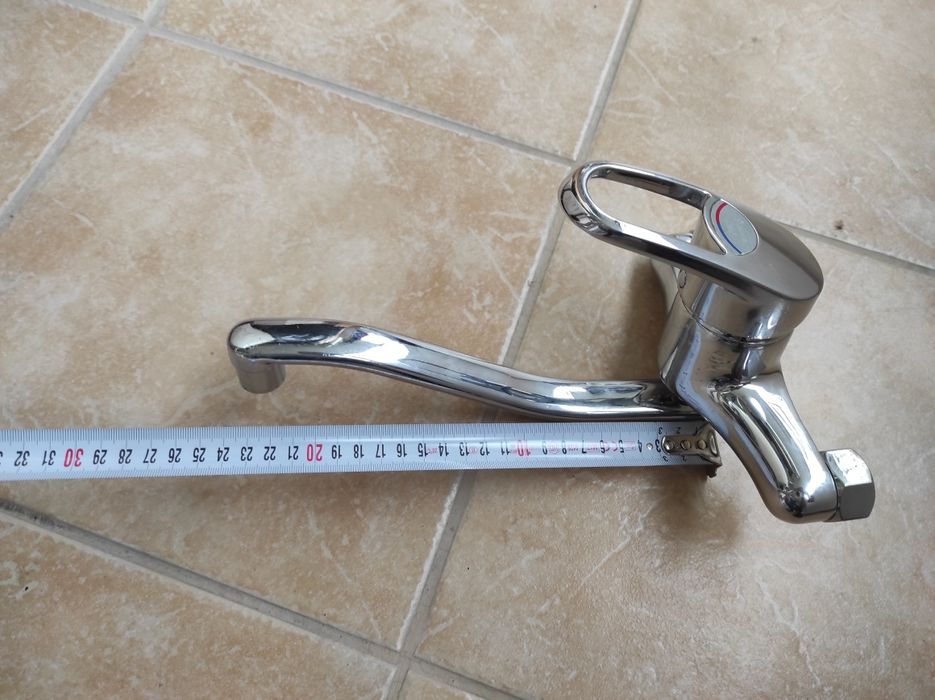 Кухненски смесител Видима