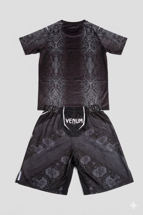 Venum рашгард и шорти
