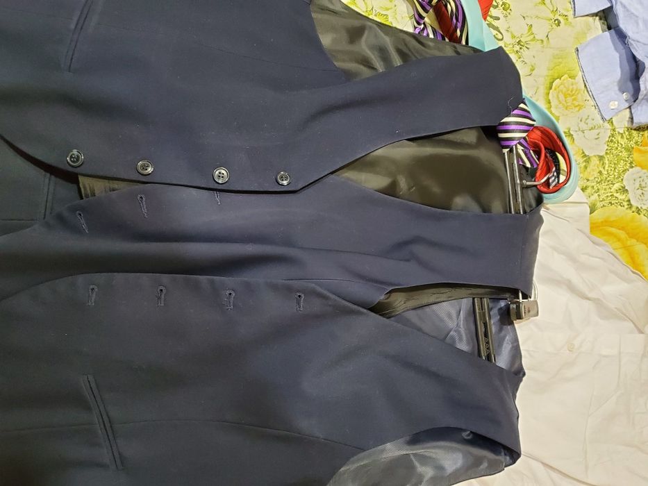 Продам школьную форму