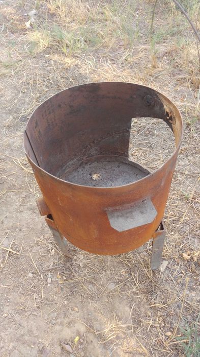 Продается очаг стальной в хорошем состоянии из толстого металла.