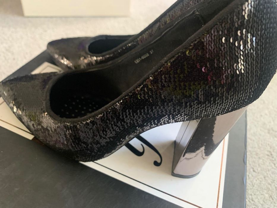 Обувки - различни модели