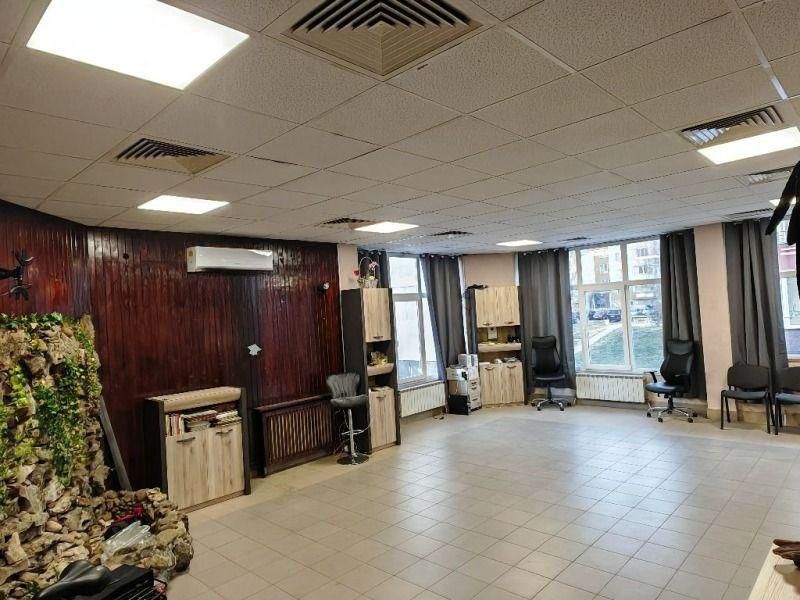 Магазин за продажба в ж.к Овча купел 2