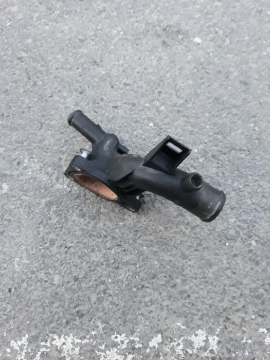 Flansă lichid racire Opel Astra j motor 1.4 XER 100cp!!
