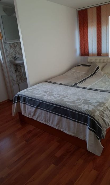 Apartament de inchiriat la curte in vilă - Câmpina/Prahova