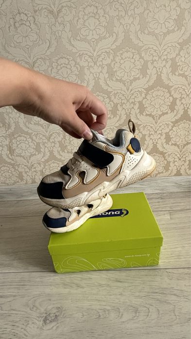 Кроссовки летние от DrKong