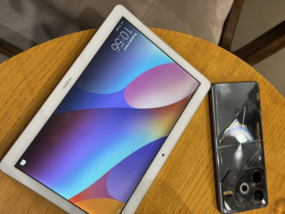 Телефон андроид Tecno pova 6 neo 128+ планшет huawei