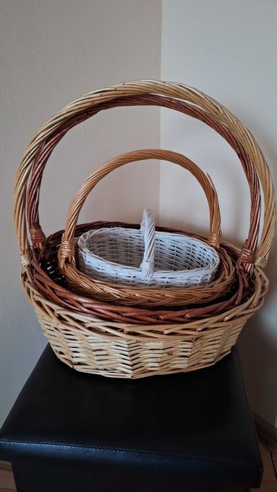 Плетени кошници, идеални за подарък или украса