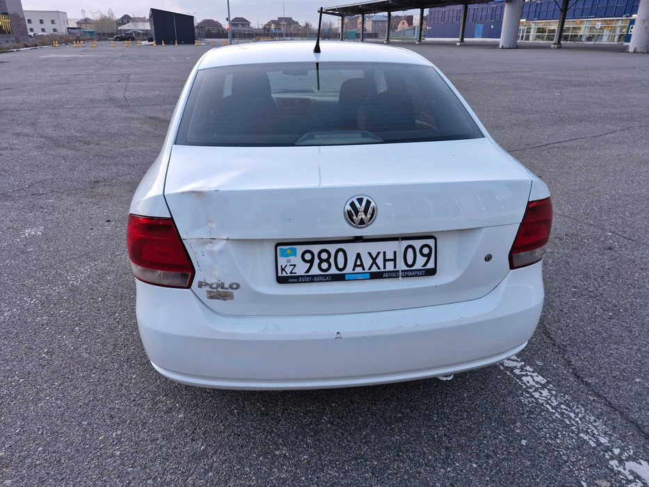 Polo 2013 года        .