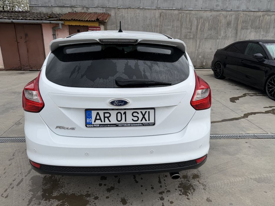 FORD Focus 2012 — imagine 16