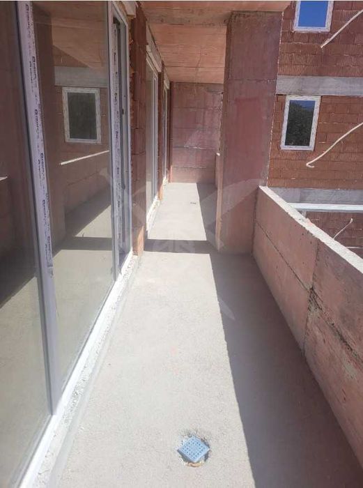 Продава се Тристаен апартамент в Пловдив, Южен - 125 кв.м за 1040 €/кв.м - Снимка #3