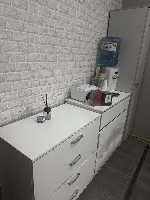 Продаю кабинет маникюра