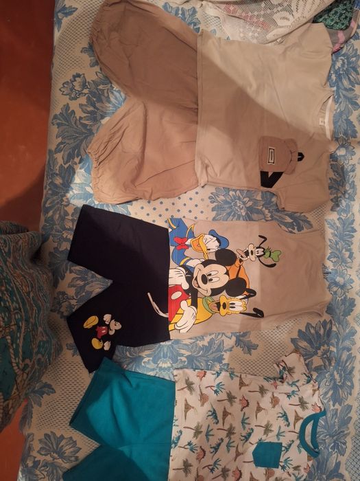 Продаются костюмчики на мальчика