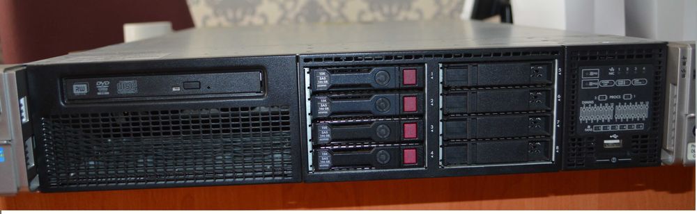 Сервер HP DL380P G8